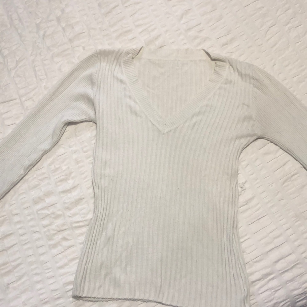 Fitted sweater